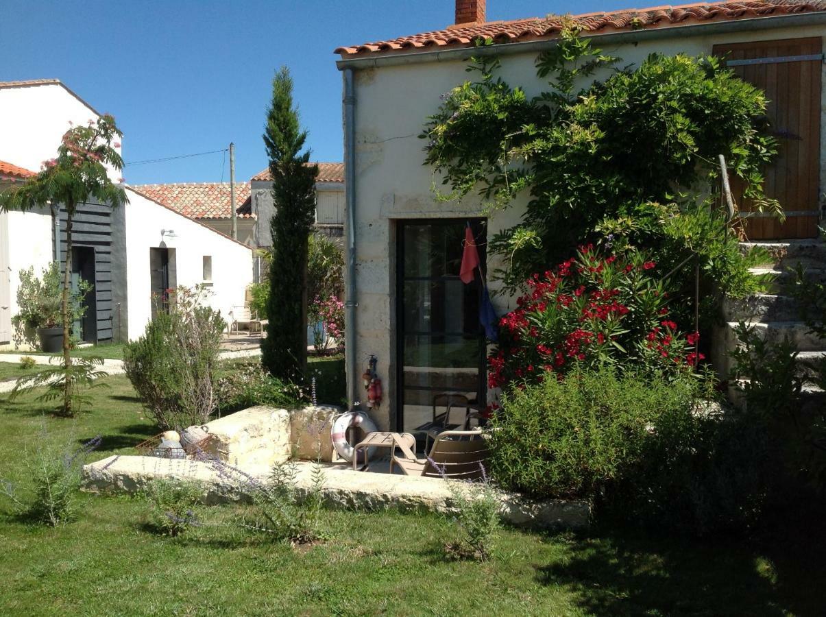Vents Et Marees Hotel Saint-Pierre-d'Oleron Exterior foto